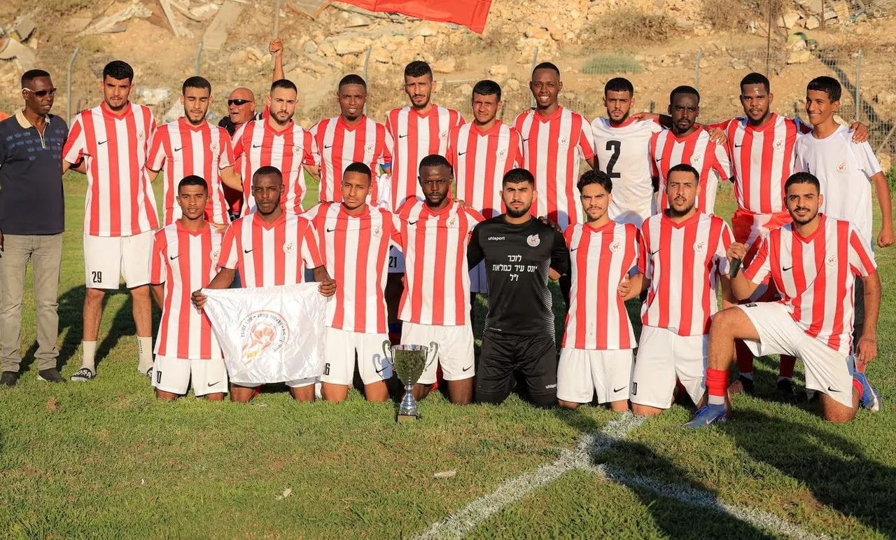 إنجاز رياضي: هبوعيل رهط يُتوّج رسميًّا بطلاً لكأس الدولة للدرجة الثالثة